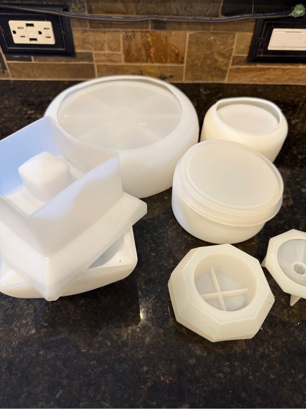 Resin mold Containers Set - Picture 2 of 5